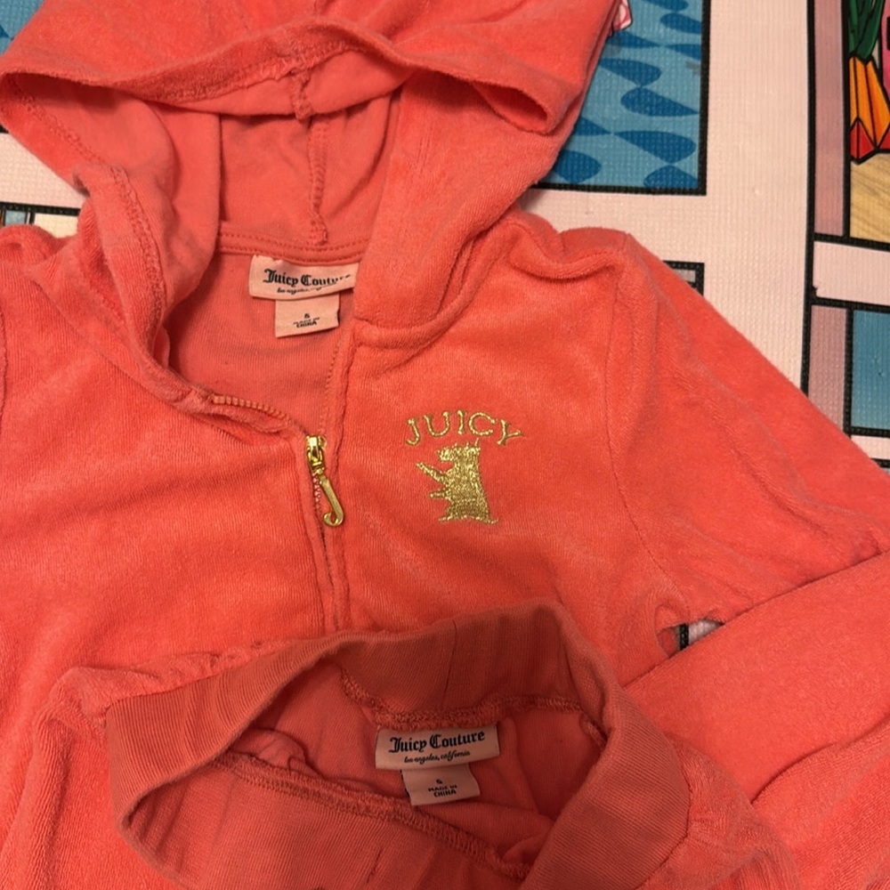 Girls Juicy Tracksuit - Picture 5 of 7